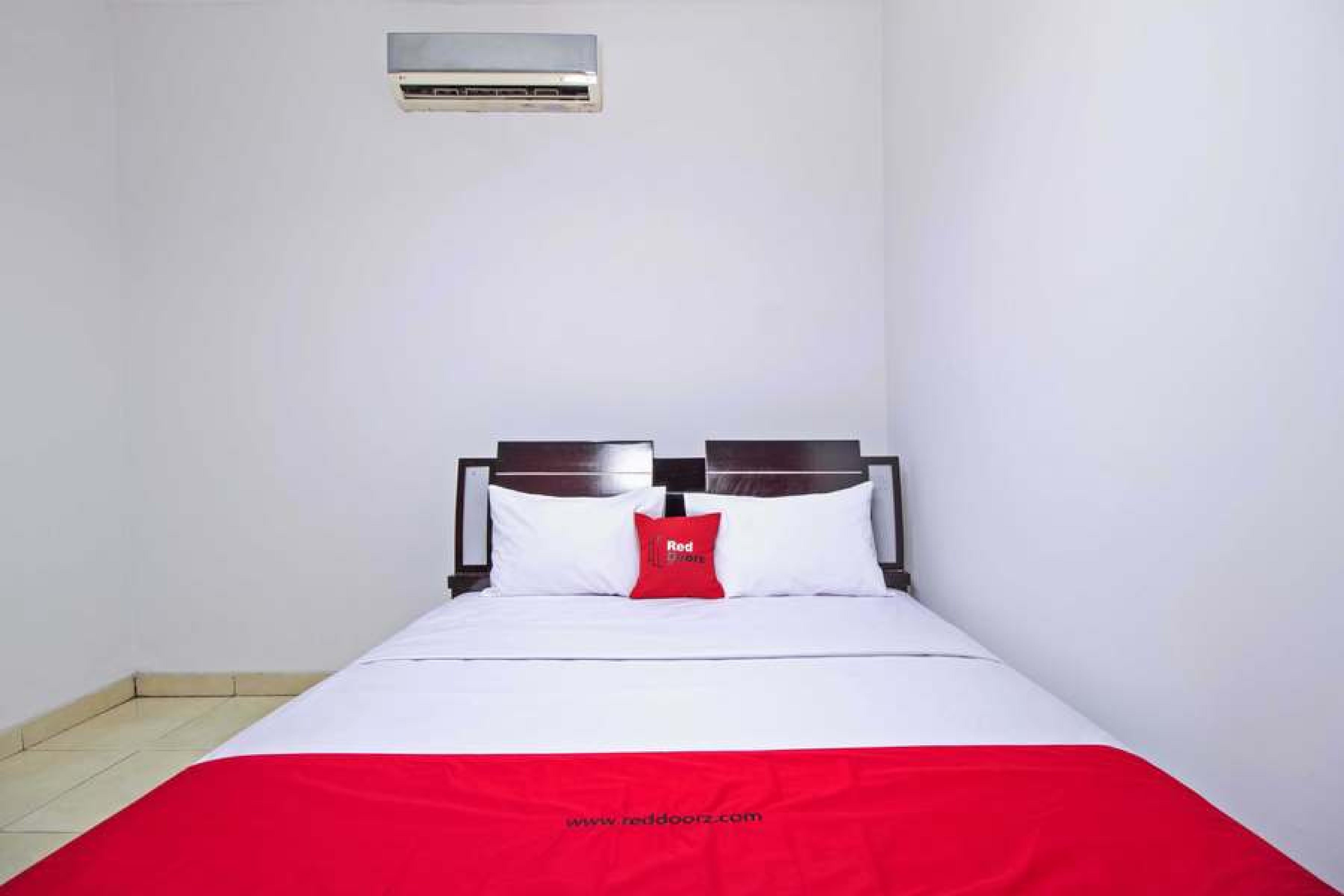 Reddoorz @ Pangeran Antasari 2 Hotel Cilandak  Exterior foto